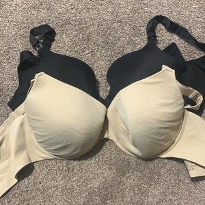 2 flex wire padded nursing bras. Gently used
